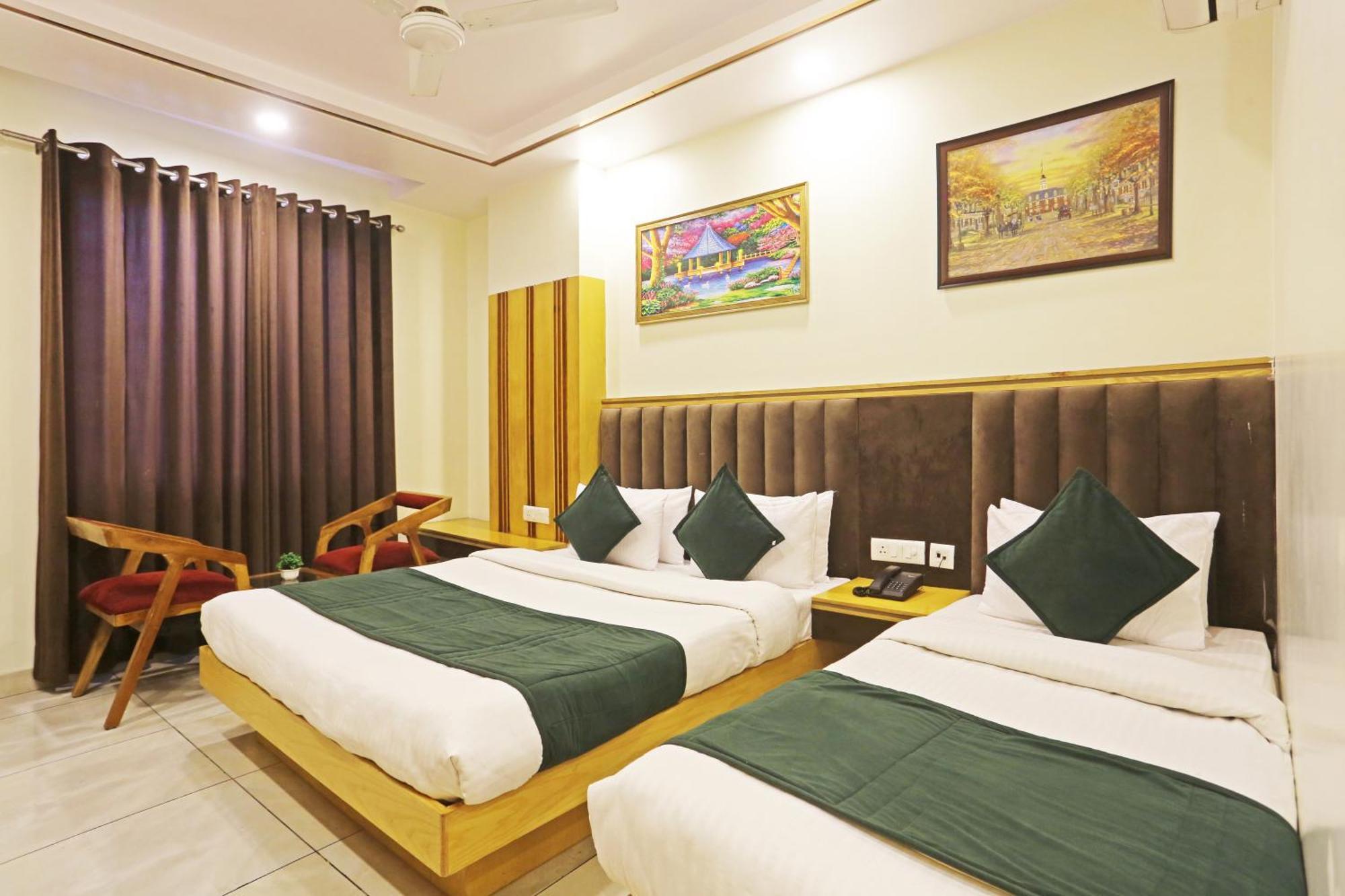 Hotel Aman Imperial Just A Minute Away From New Delhi Railway Station And Connaught Place Экстерьер фото