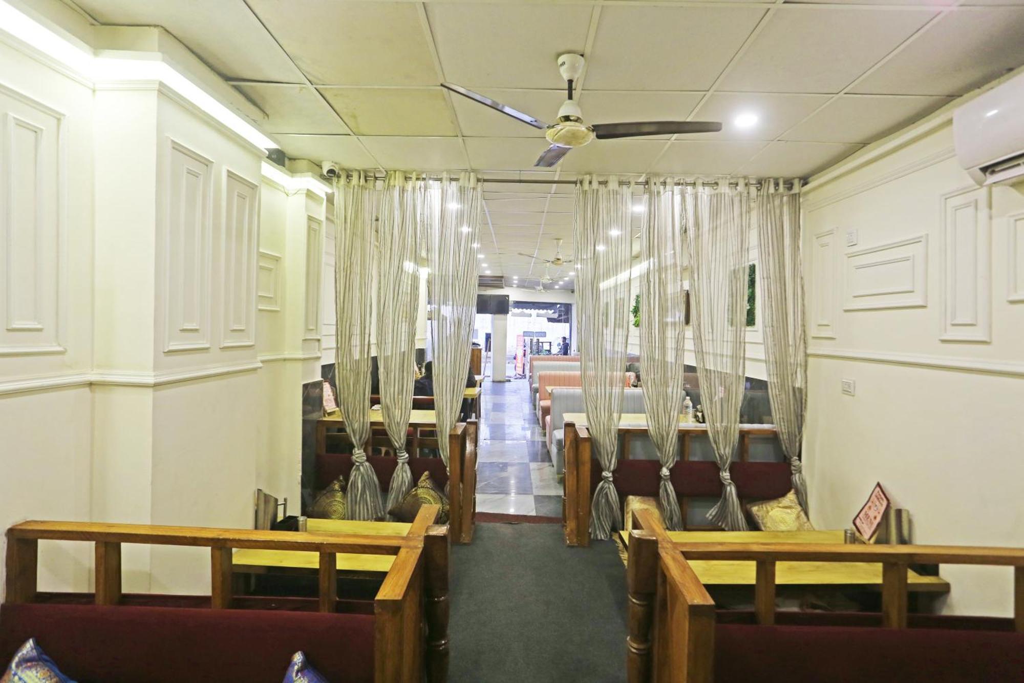 Hotel Aman Imperial Just A Minute Away From New Delhi Railway Station And Connaught Place Экстерьер фото
