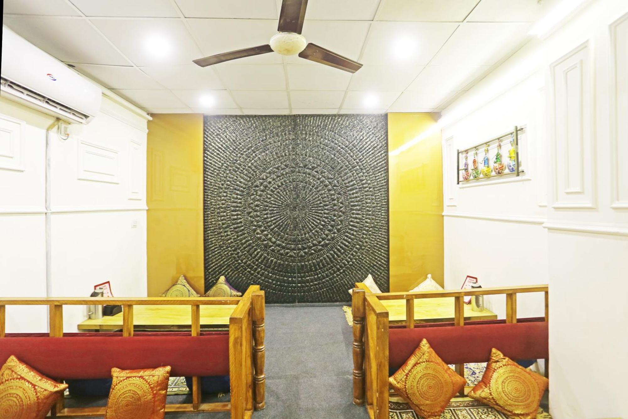 Hotel Aman Imperial Just A Minute Away From New Delhi Railway Station And Connaught Place Экстерьер фото